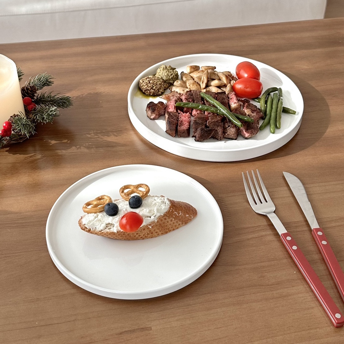 [플랫 굽접시] 도자기 화이트 원형 플레이트 홈파티 집들이 신혼부부 디저트 메인 디너